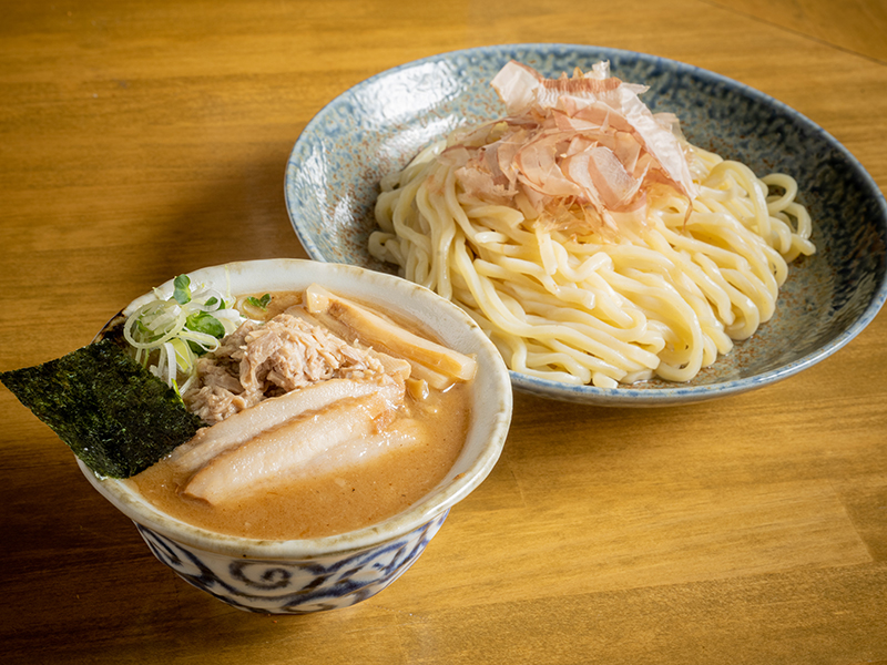 梅かつおつけ麺